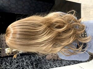 ロングのヘアスタイル画像