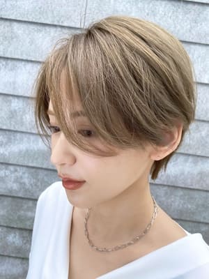 ショートのヘアスタイル画像